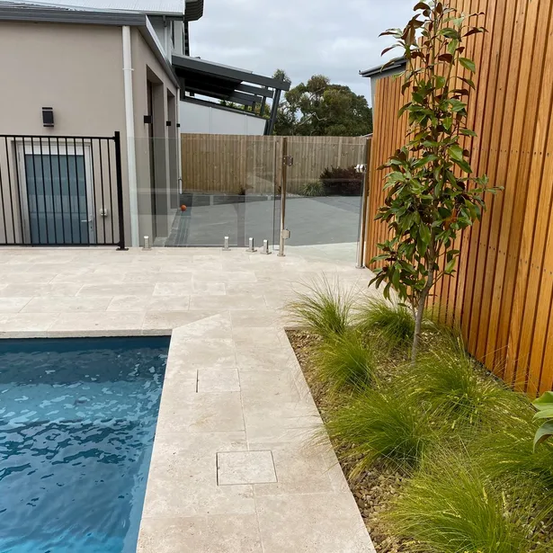 Pool Fencing project images